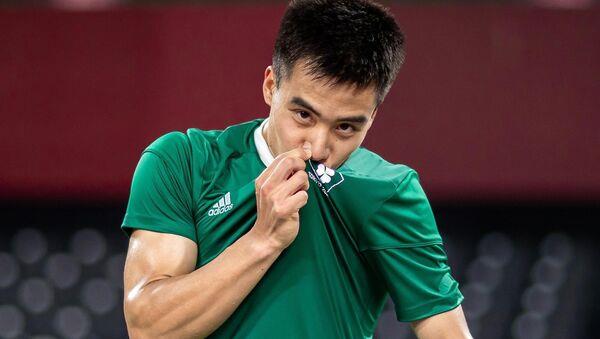 STAR: Nhat Nguyen kisses the Irish badge after a victory.