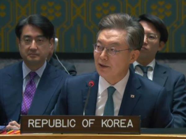 South Korean Ambassador to the U.N. Hwang Joon-kook speaks during a U.N. Security Council session at the U.N. headquarters in New York on Jan. 10, 2024, in this photo captured from the U.N. Web TV. (PHOTO NOT FOR SALE) (Yonhap)