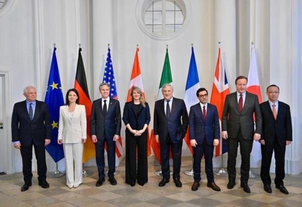 The photo captured from the Italian Foreign Ministry's website shows the foreign ministers of the Group of Seven countries and the High Representative of the European Unio<em></em>n. (PHOTO NOT FOR SALE) (Yonhap)