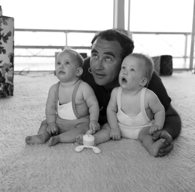 This photo provided by Matthew Asner shows his father, Ed and his sister, Liza, and him at home in Studio City, Calif., in 1963. After Ed Asner died in 2021, Matthew, found hundreds of undeveloped negatives. He decided to get them digitized along with a storehouse of printed pictures. “I ho<em></em>nestly didn’t know what I was going to get back,” he says. “It’s kind of overwhelming. It’s like you get this treasure back that opens your eyes to a past that you sort of remember. But a lot of it you don’t remember.” (Nancy Asner via AP)