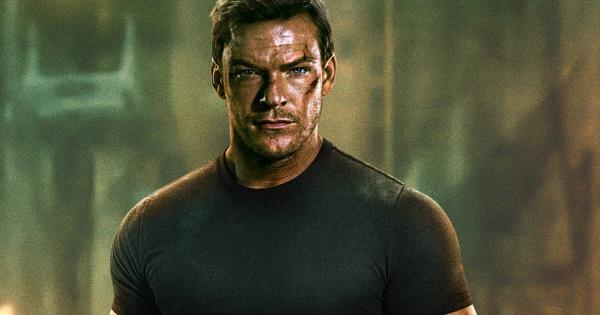 Alan Ritchson as Jack Reacher.